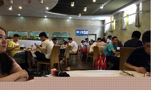 北京理工大学食堂用油价格_北京理工大学食堂贵吗